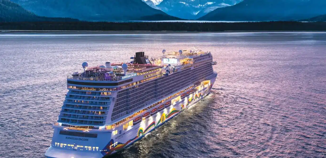 Cruzeiro Norgwegian Encore - Norwegian Cruise Line